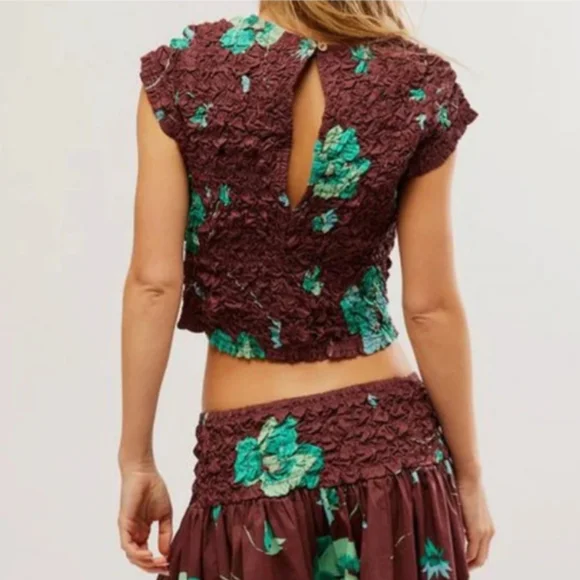 Free People Chocolate Smocked Floral Carino Top - Picture 4 of 11
